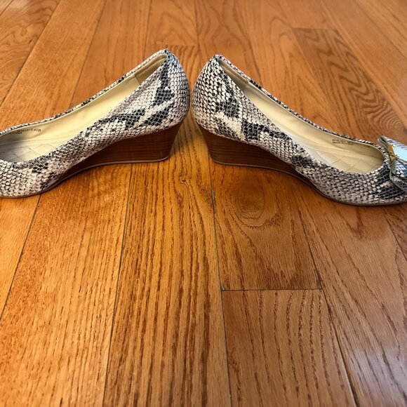 Cole Haan Grand OS Snakeskin Wedges - Size 6.5 - Picture 3 of 5